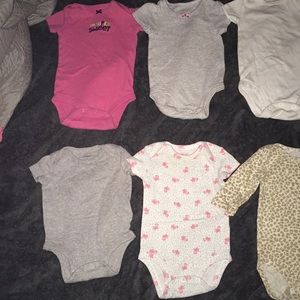 8 onesies size 3 months